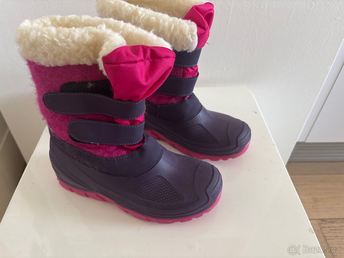 Kozačky zateplené vel. 34, stélka 20,5 cm. - 4