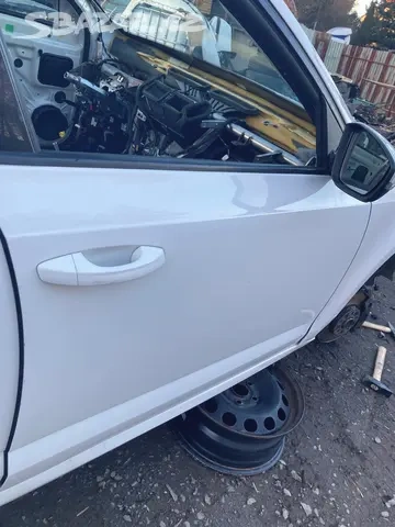 Prodám náhradní díly Škoda Octavia 3 - 4