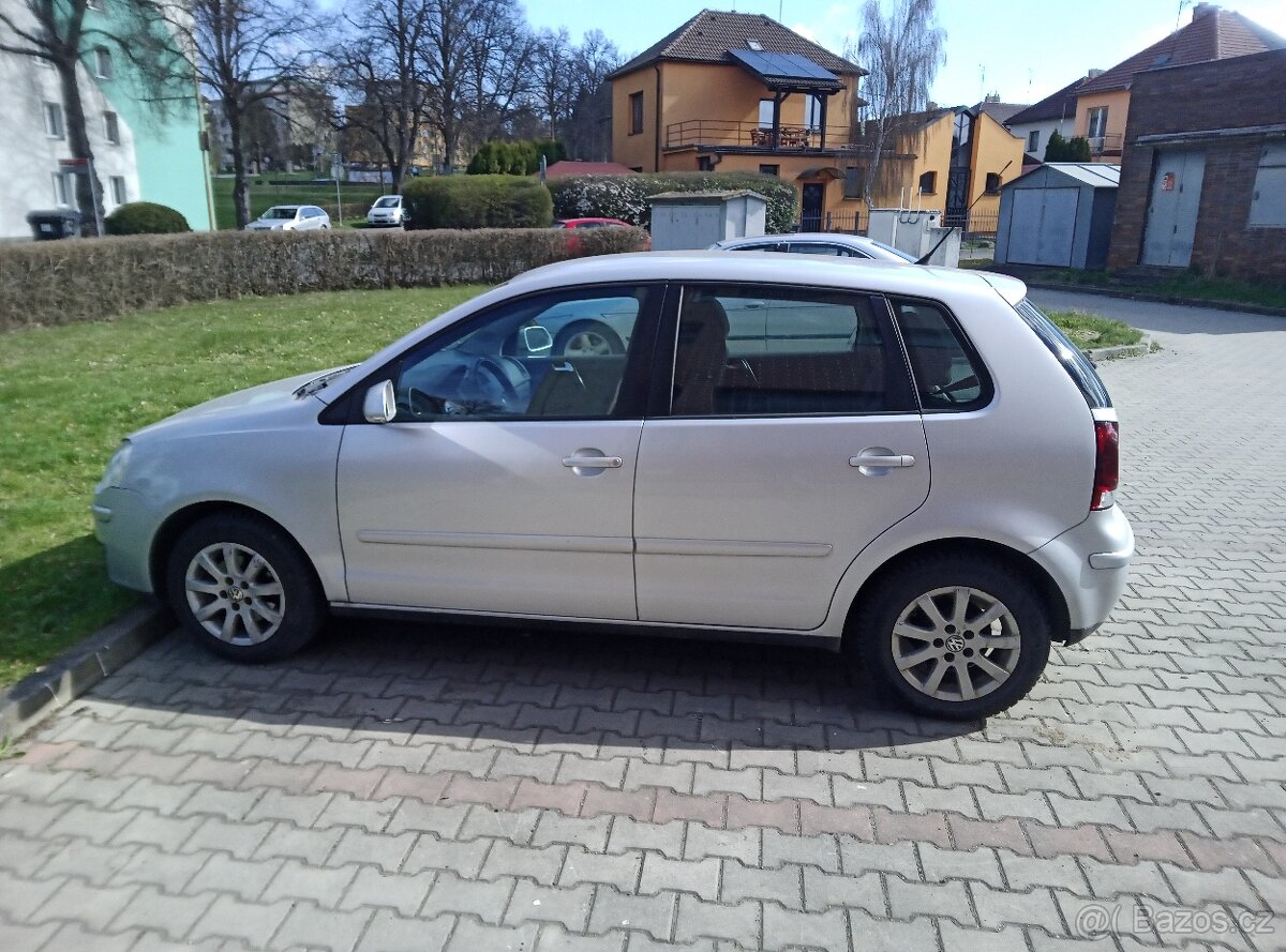 Volkswagen Polo - 4