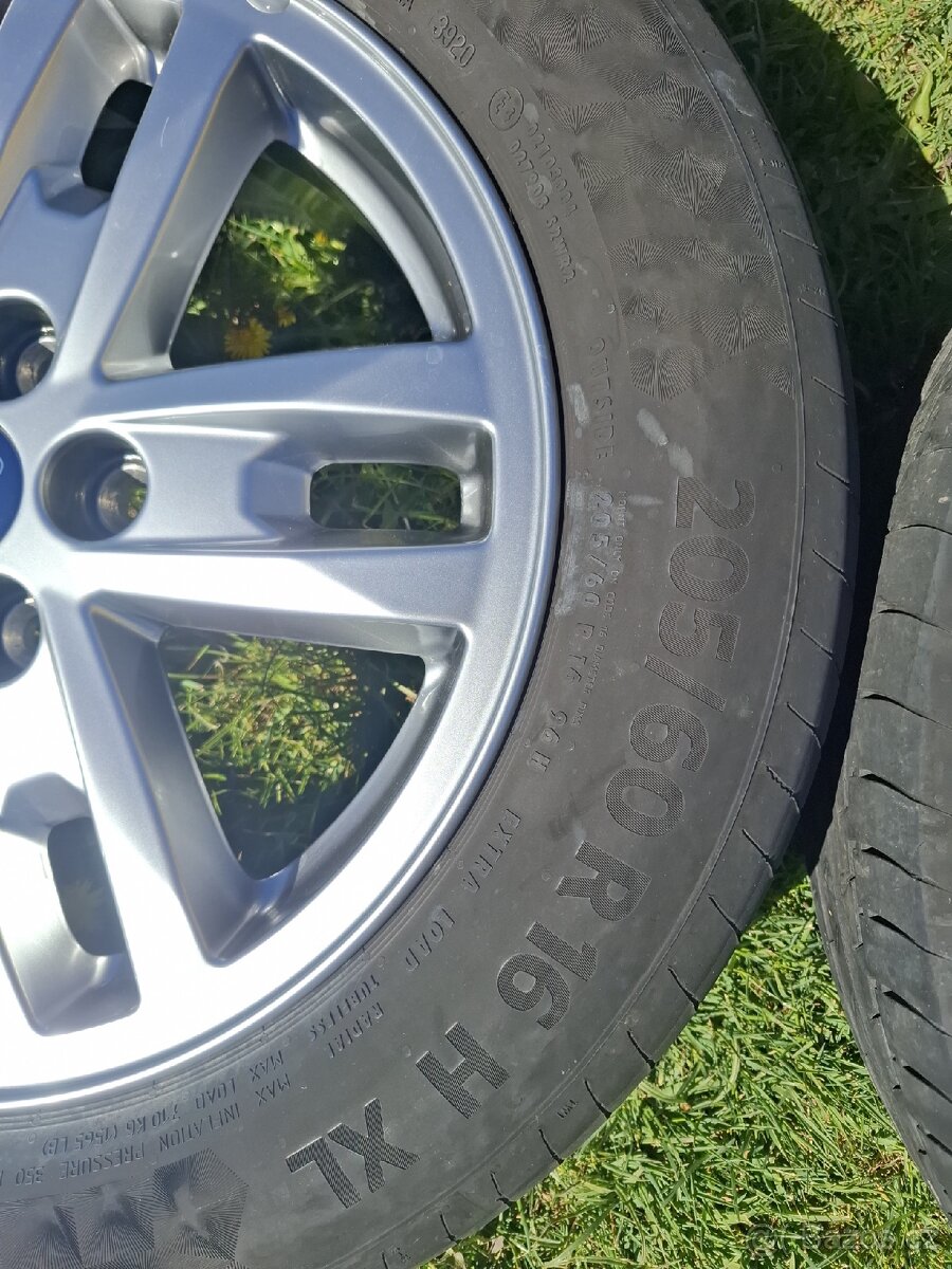 ALU kola ford - 4
