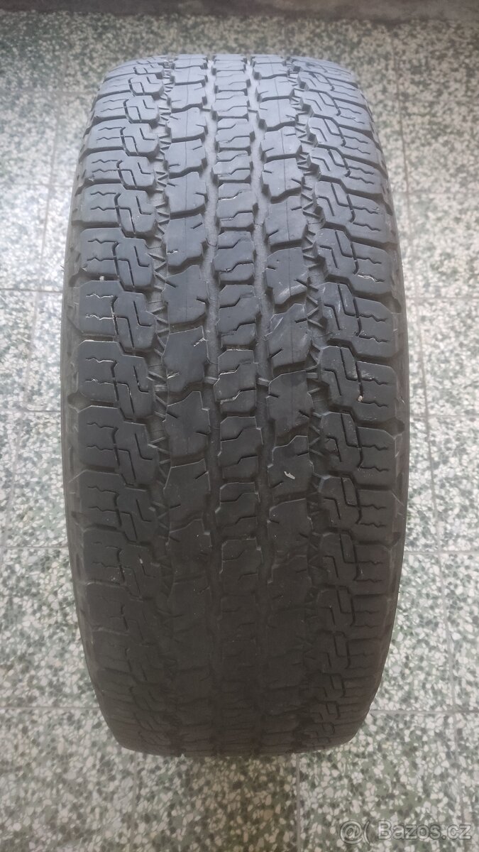 Letni pneu 265/80/18