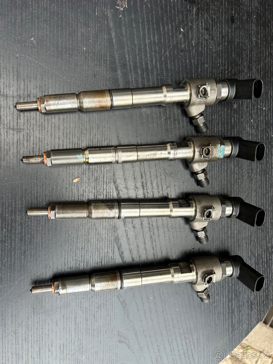 Vstřikovače Siemens 1,6 TDI Common rail CAY 03L130277B