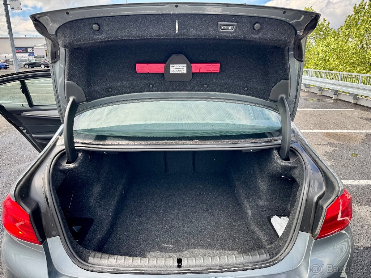 BMW G30 540i M-Paket CZ/HUD/šíbr/alcantara/keyless - 4