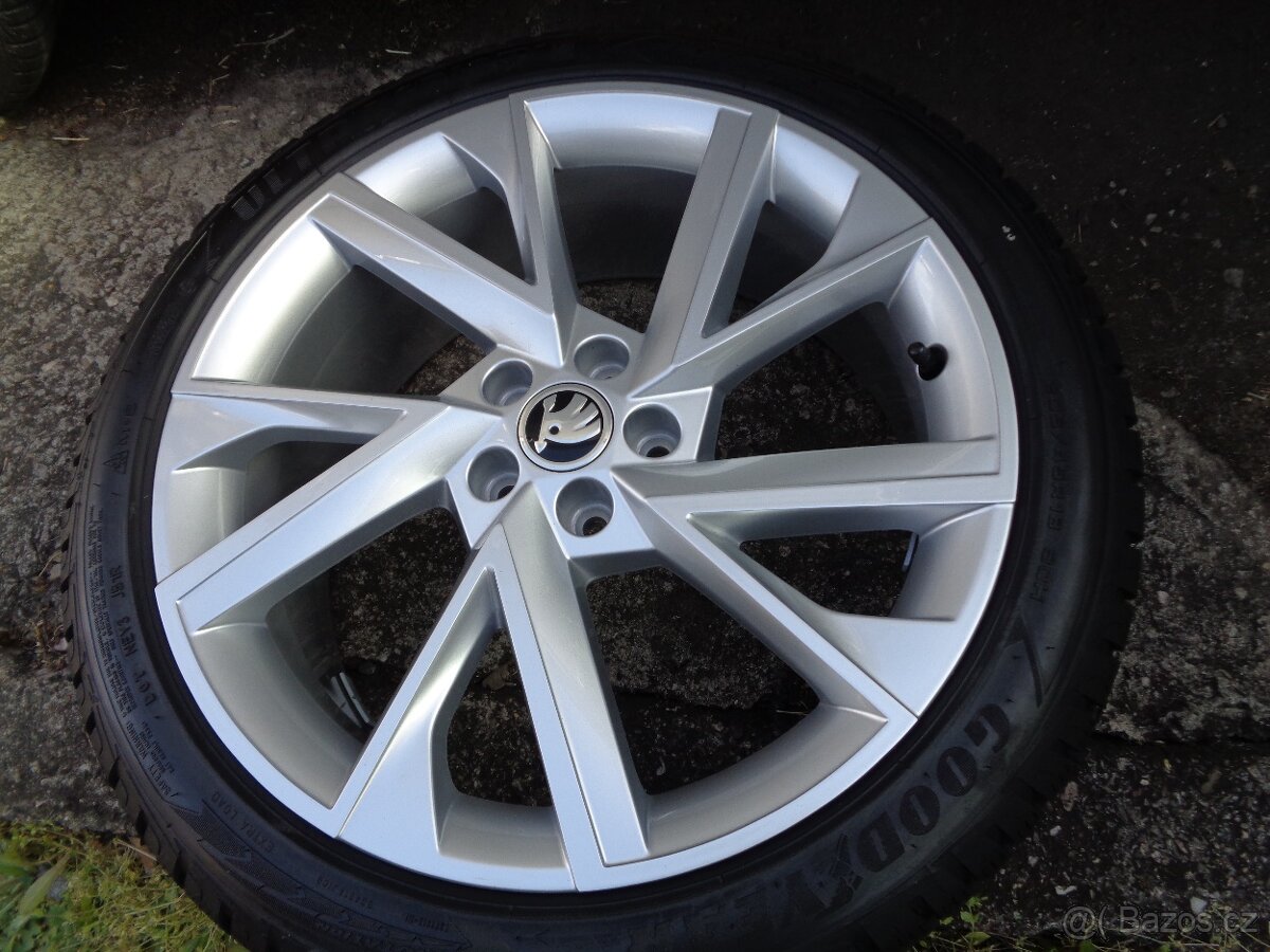 škoda Scala Kamiq 17, 18 alu kola nová - 4