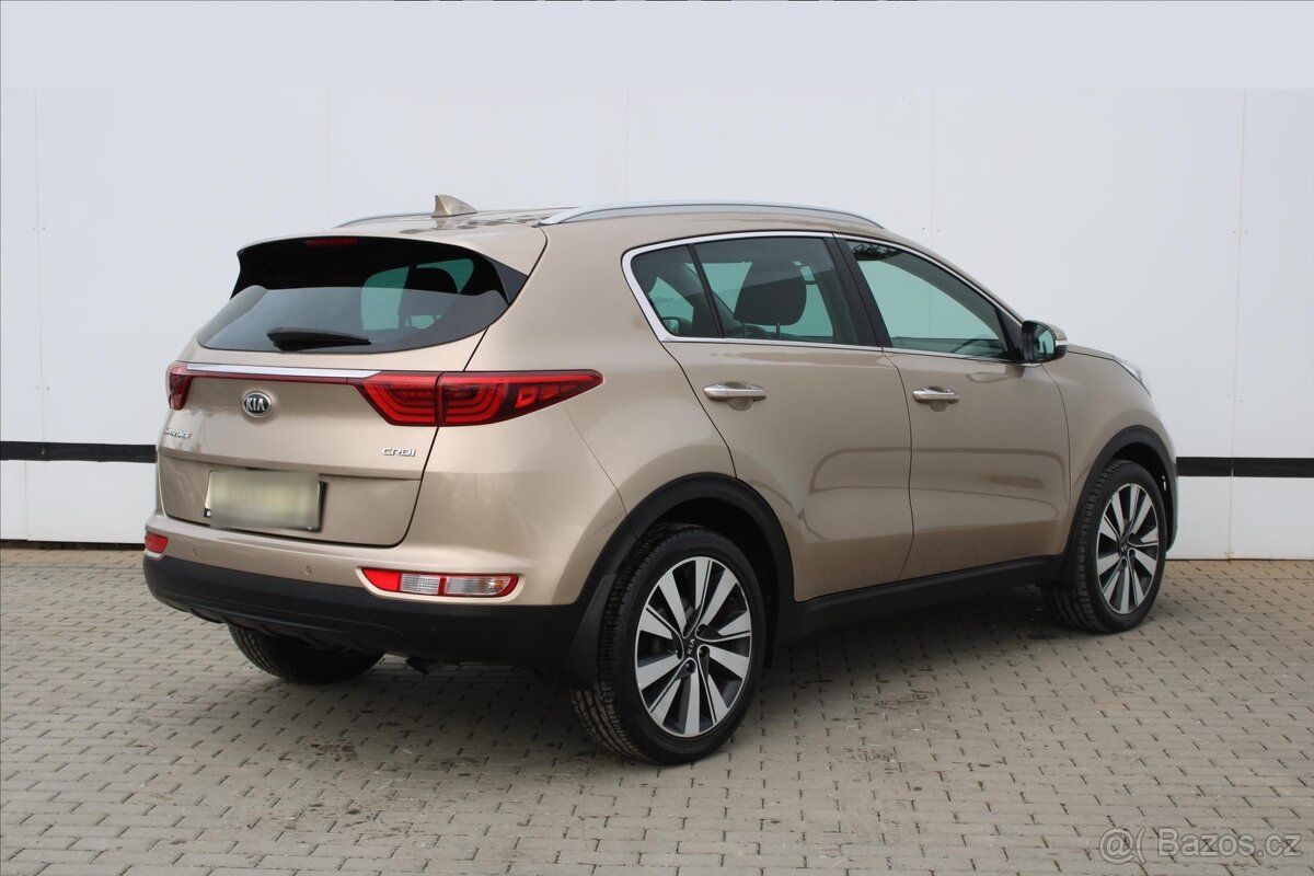 Kia Sportage 1.7 CRDI 72.000KM NAVI ČR (2017) - 4