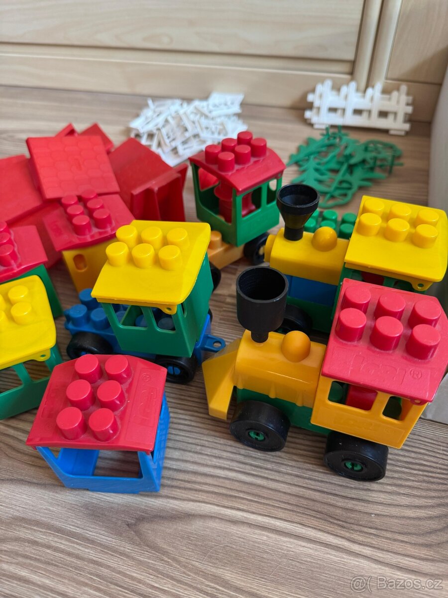 VELKÝ MIX STAVEBNICE A DALŠÍ VĚCI - viz fotky - 4