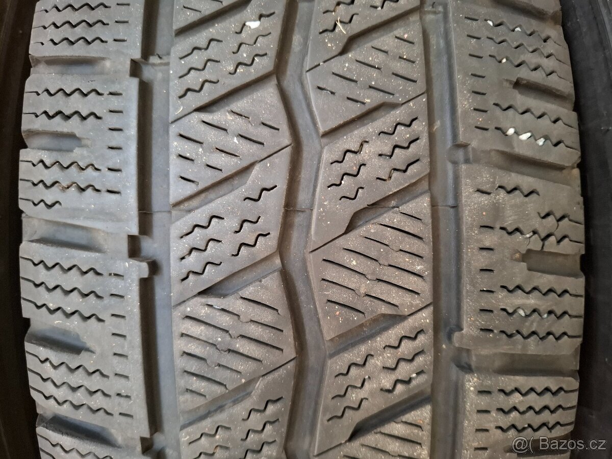 215/65/16 C Hankook Zimní 7 mm a 6 mm - 4