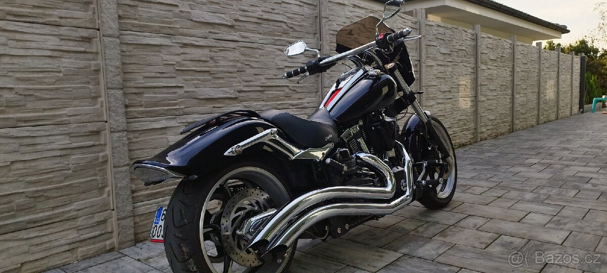 Yamaha raider xv 1900 - 4
