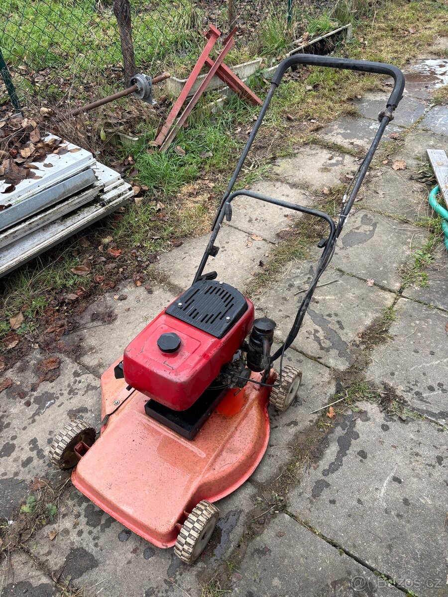 sekačka na trávu ZVL Babetta - 4