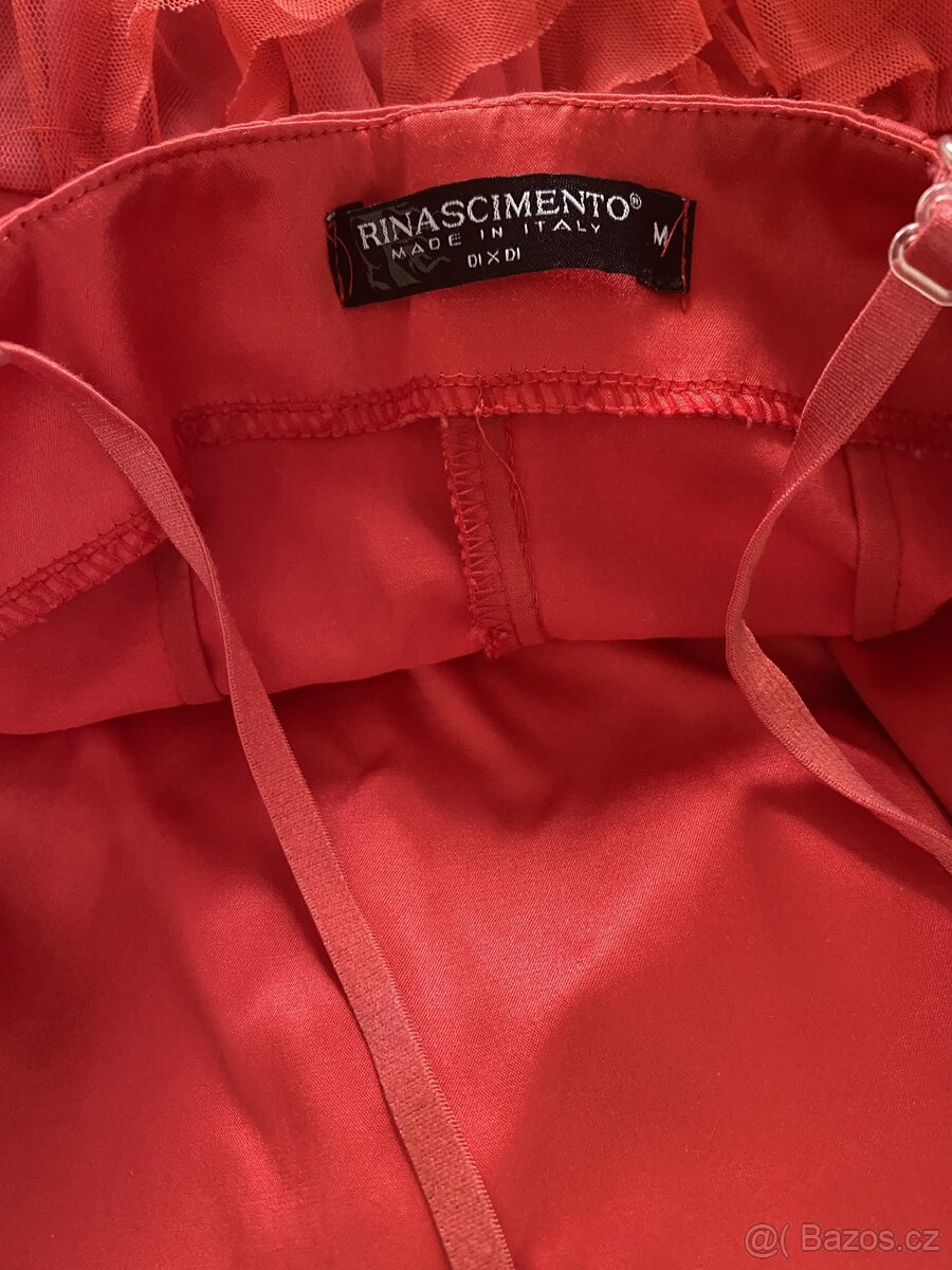 Luxusní šaty Rinascimento - 4