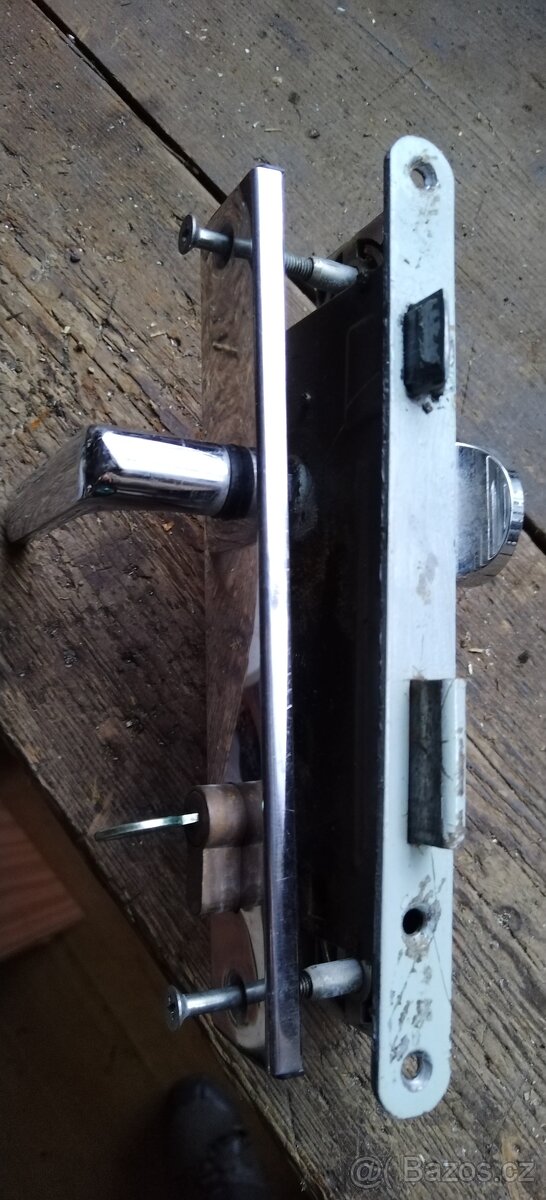 dveřní zámky - 4