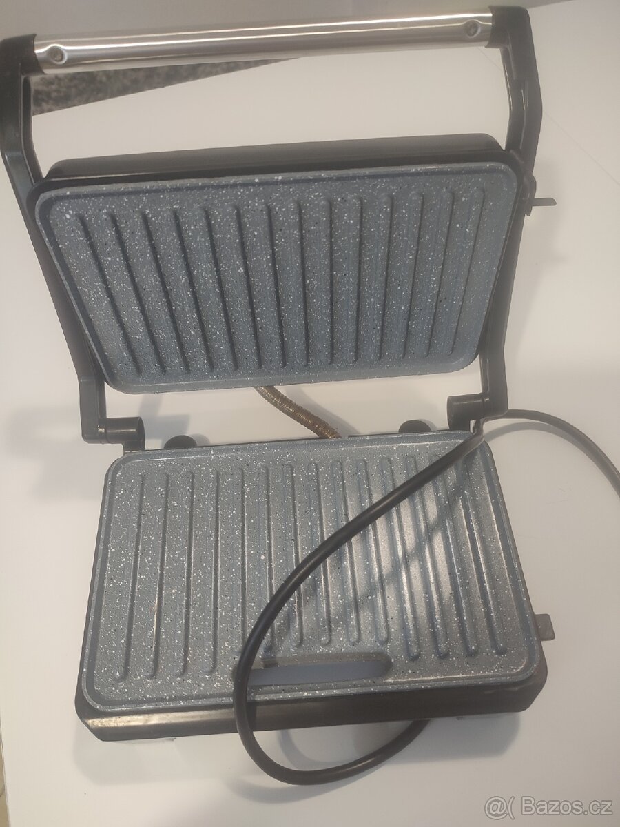 SENDVIČOVAČ PANINI GRIL ROHNSON - 4