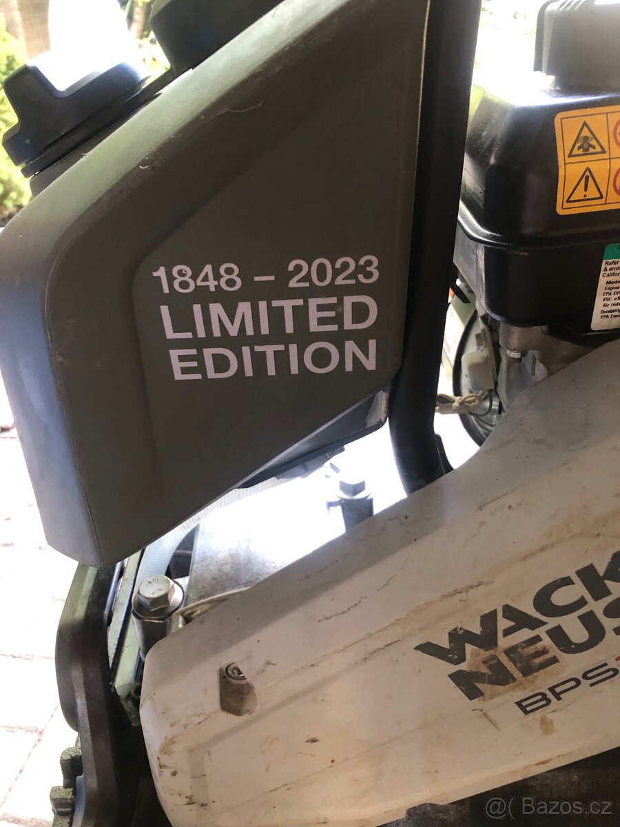 Vibrační deska WACKER-NEUSON BSP-1340 - 4