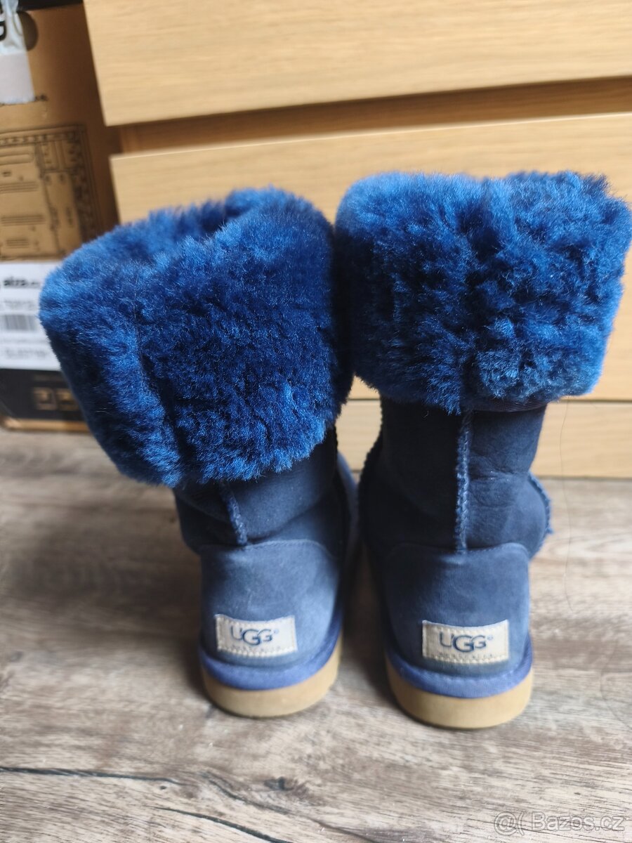 Modré kožené válenky UGG CLASSIC W6 - 37 - 4