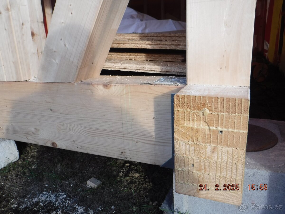 Dřevěná konstrukce chaty nebo domu - 4