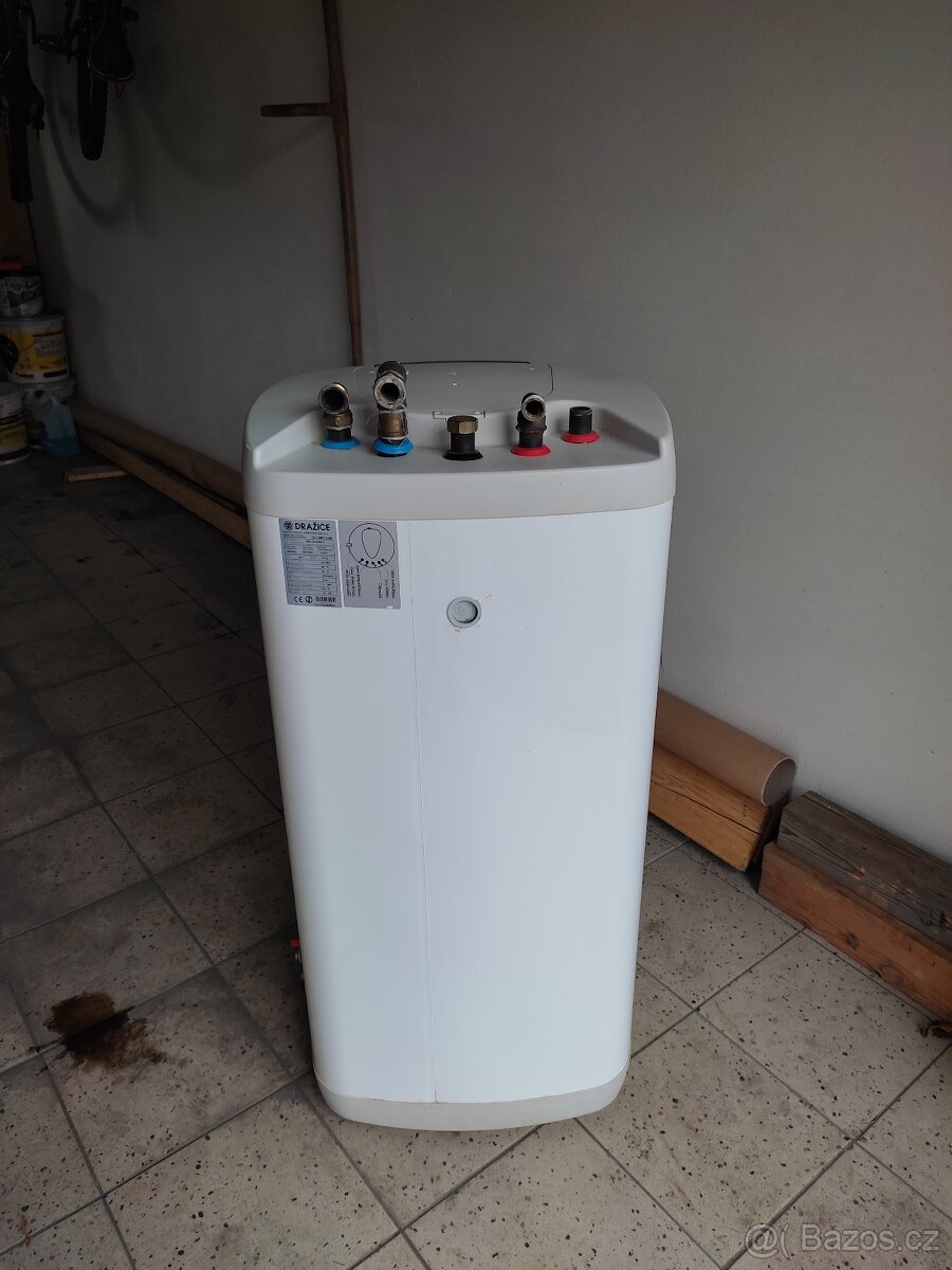 125 litrový ohřívač/zásobník na teplou vodu ke kotli - 4