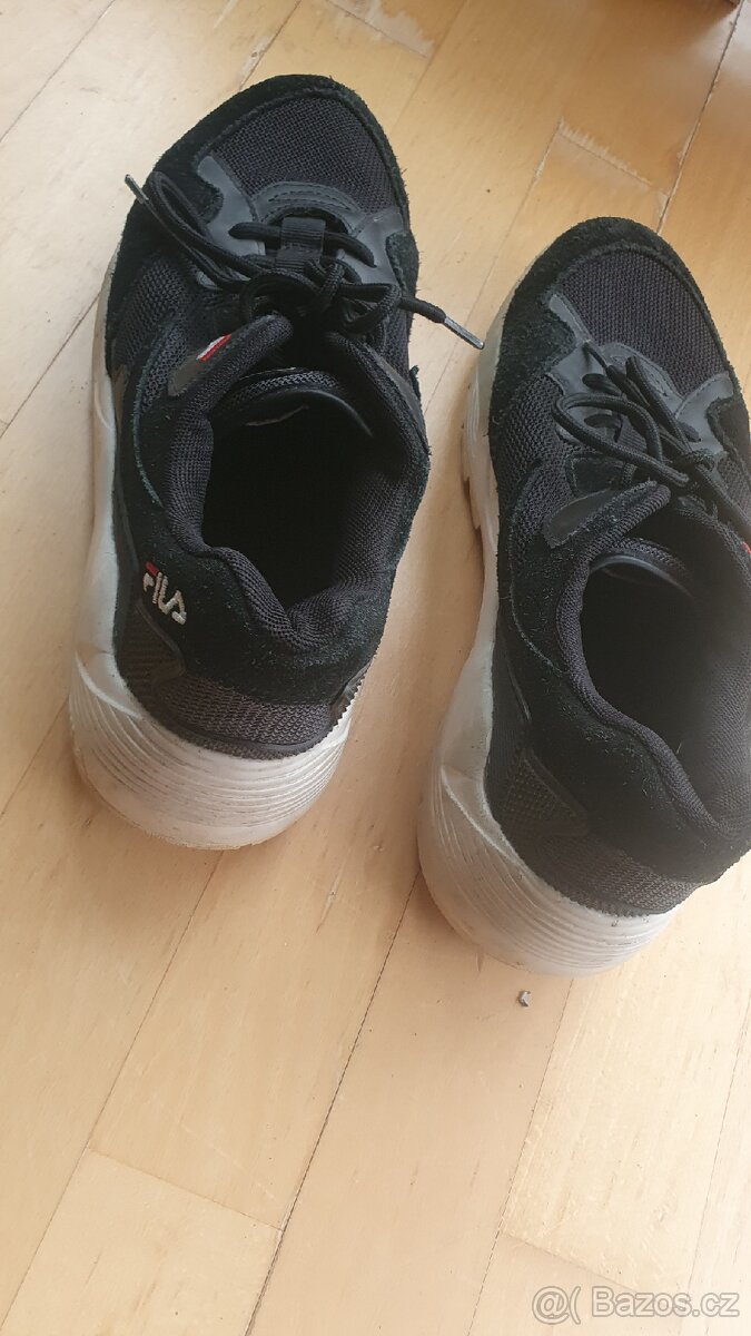 Pevné sportovní boty FILA, EU44 - 4