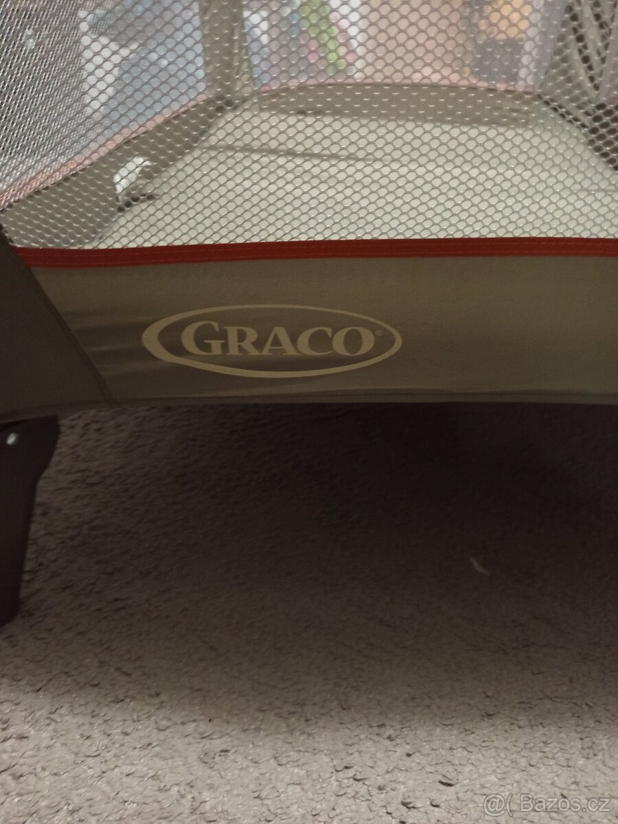 Cestovní postýlka - 4