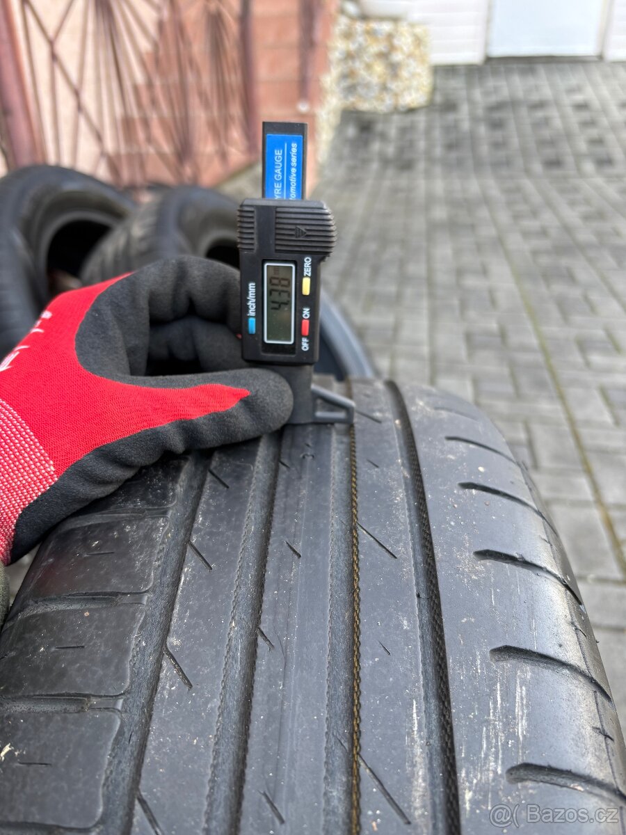 4ks Nokian Wetproof 195/55 R15 - 4