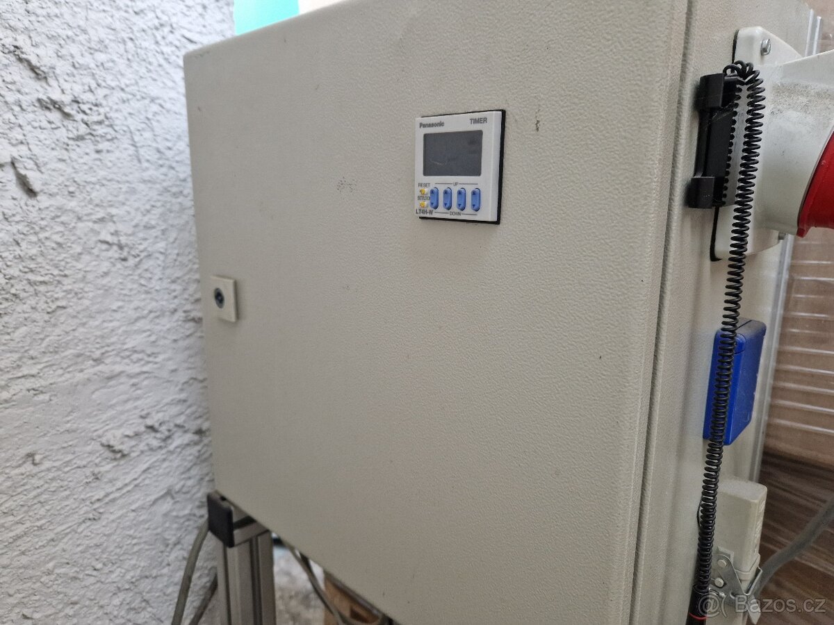 Pásový dopravník s programováním - 4