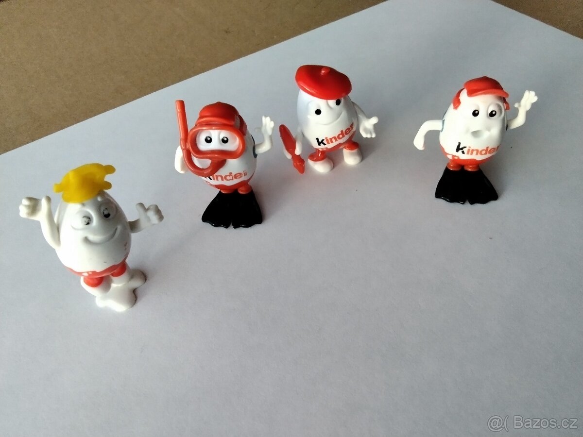 4 RŮZNÉ FIGURKY - 4