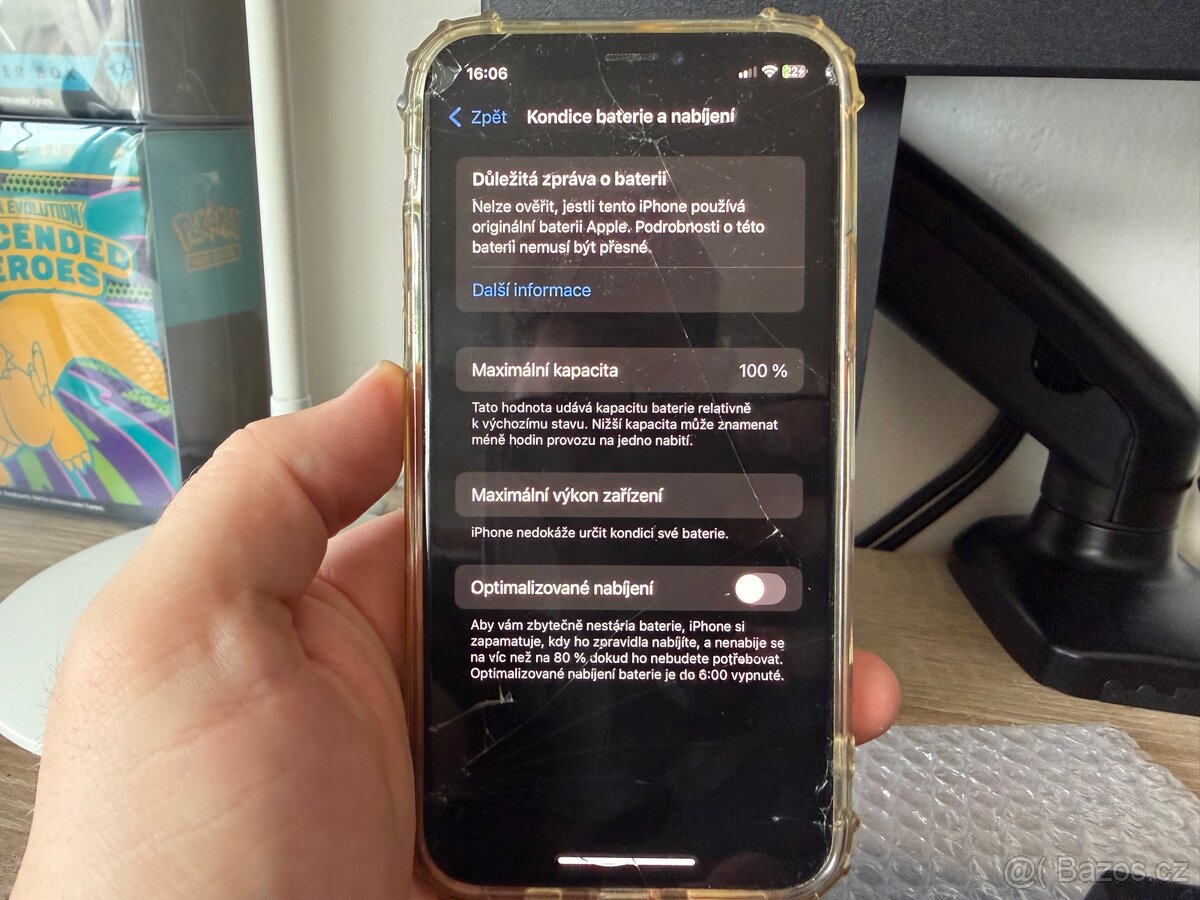 iPhone XS - 4