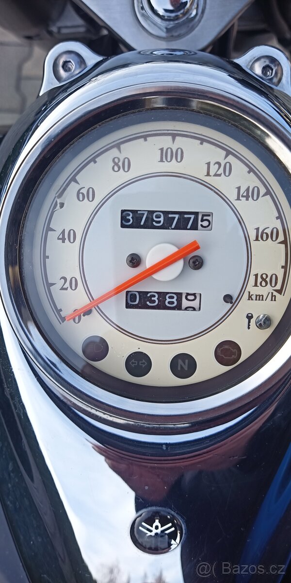 Yamaha XVS 650 Drag Star Classic - 4