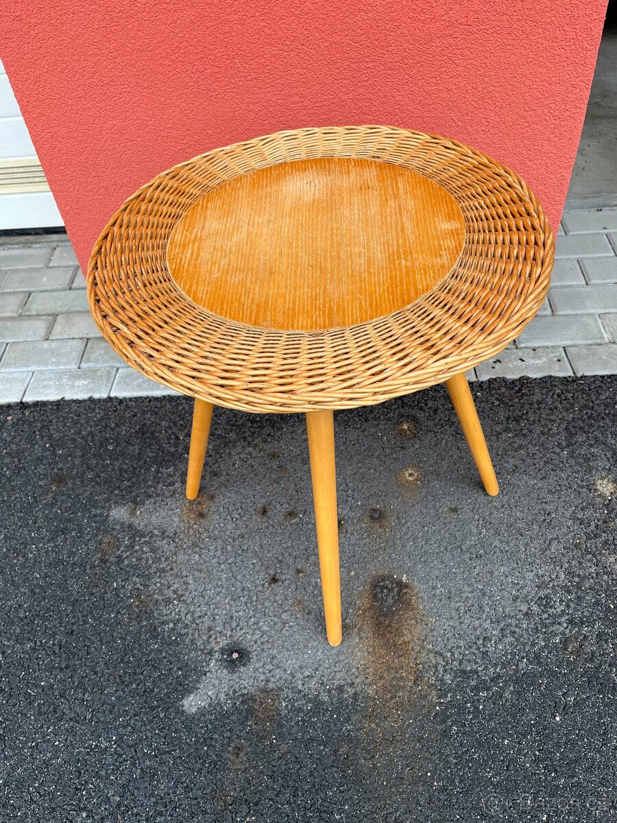 Proutěný stolek a stolička - 4