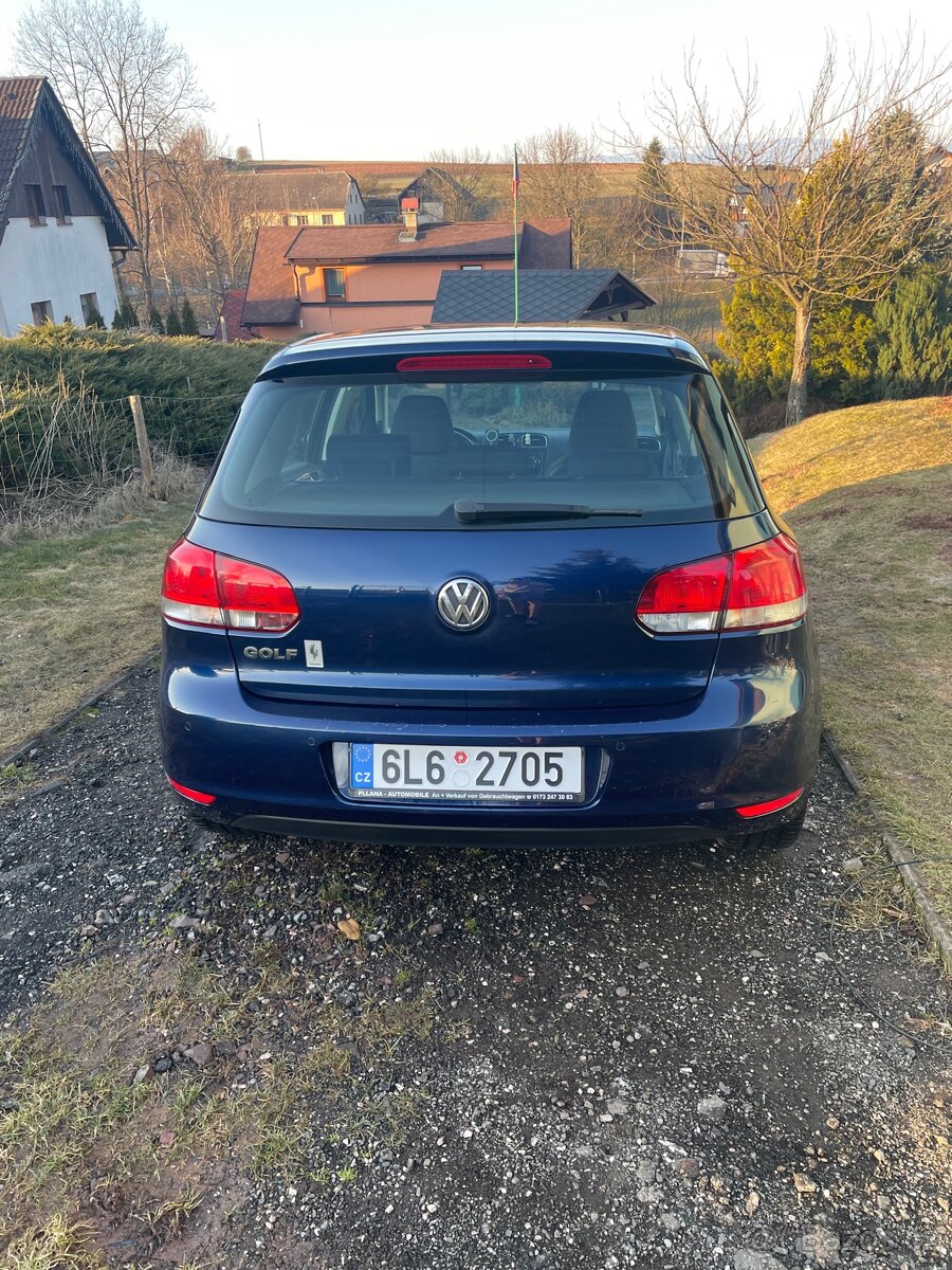 Volkswagen Golf 1.4 - 4