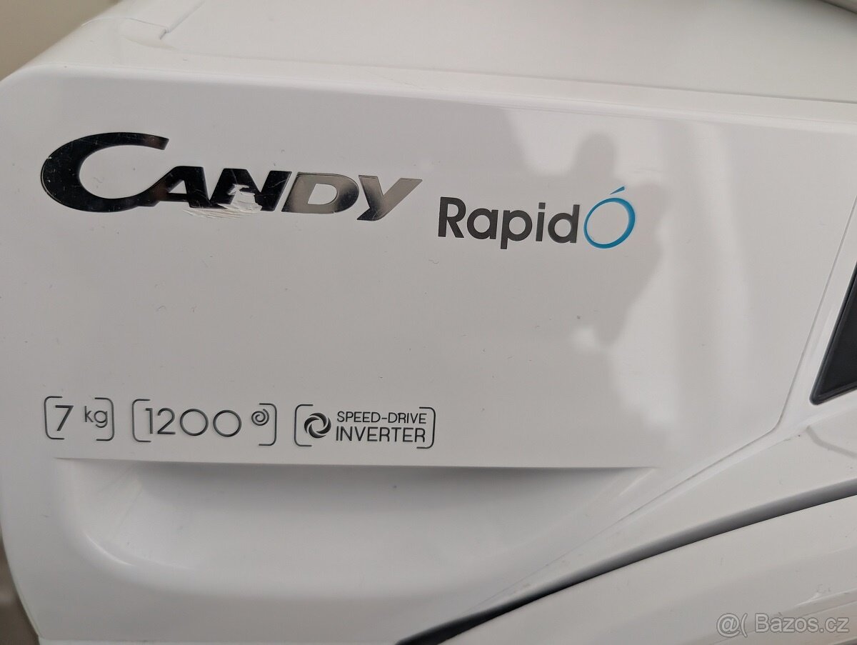 Úzká pračka na 7kg prádla - 4