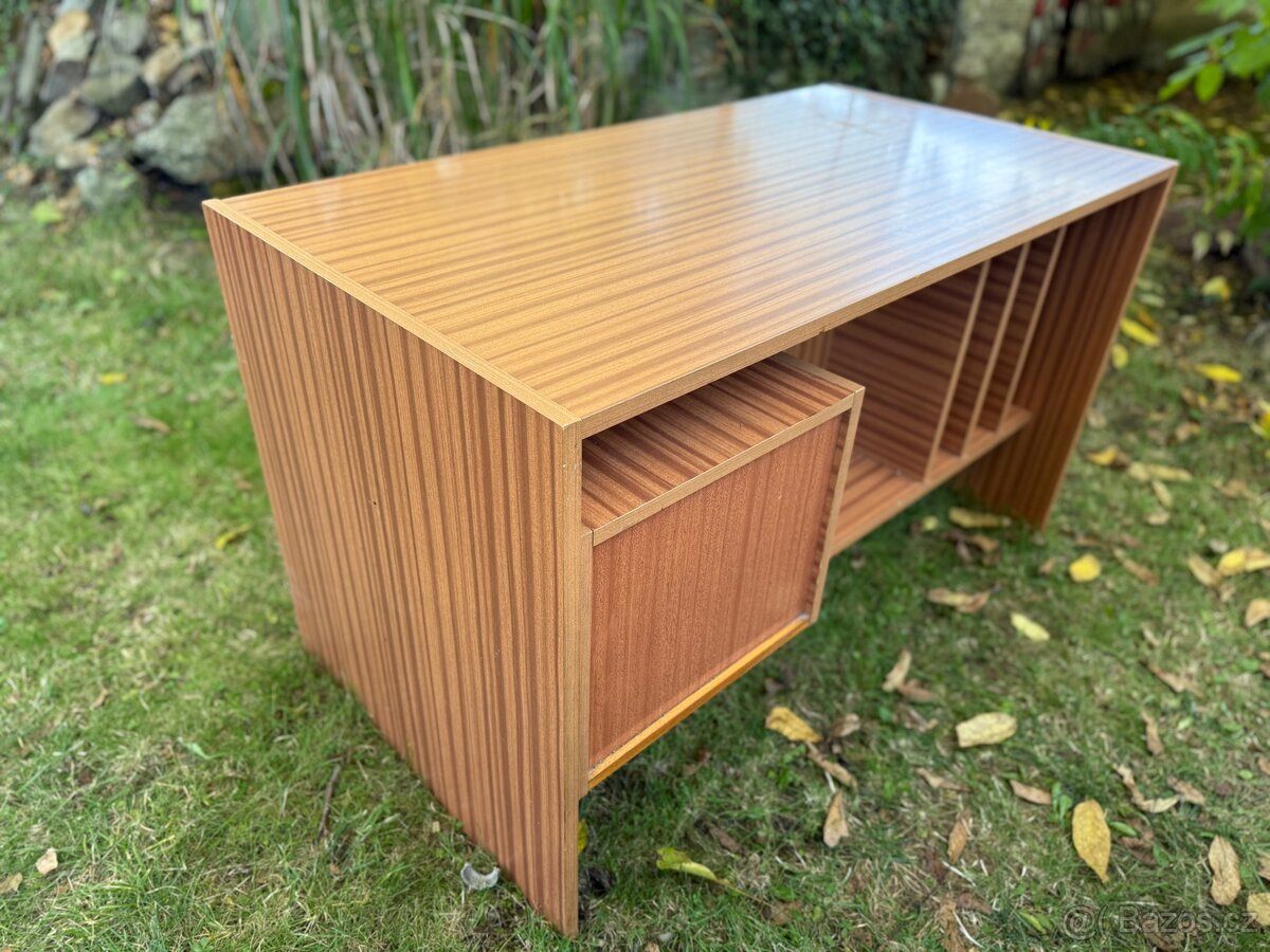 Kancelářský stůl se šuplíky - 4