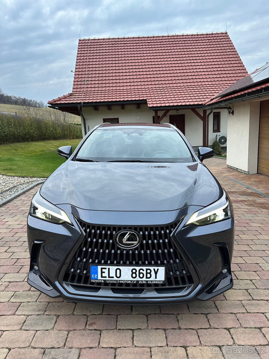 LEXUS NX 450h+ Executive (zár.10 let na plug-in) - 4