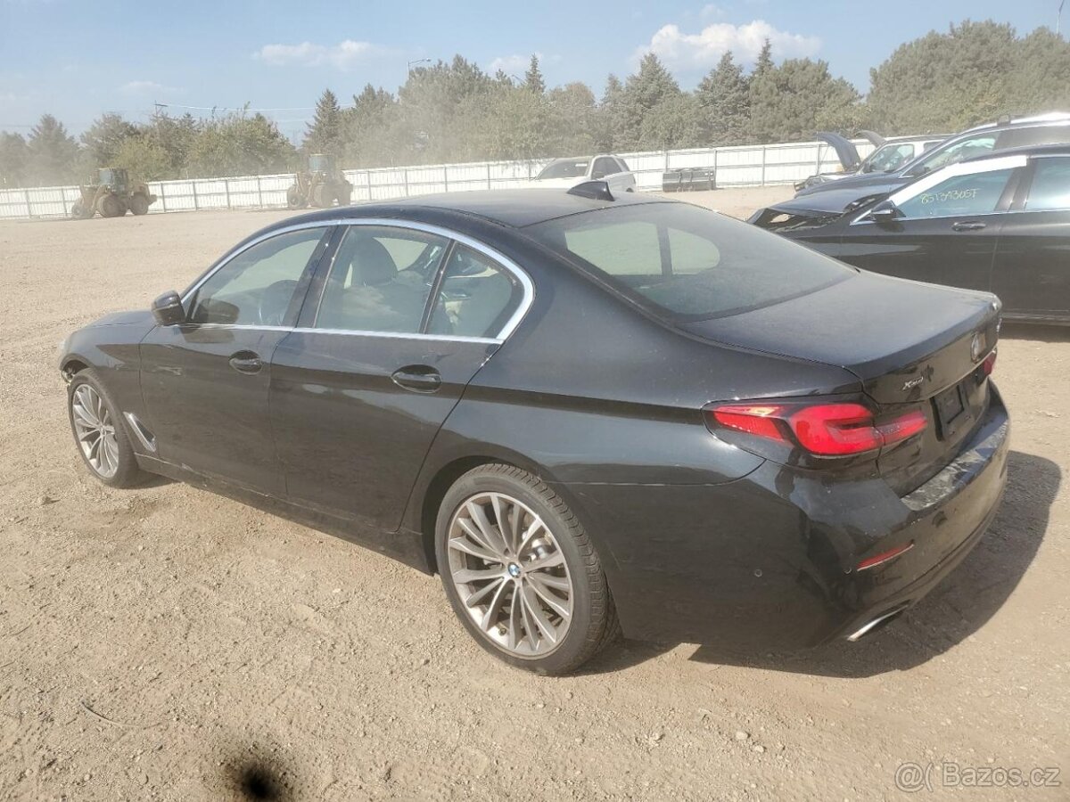 BMW 530xi 2021 - 4