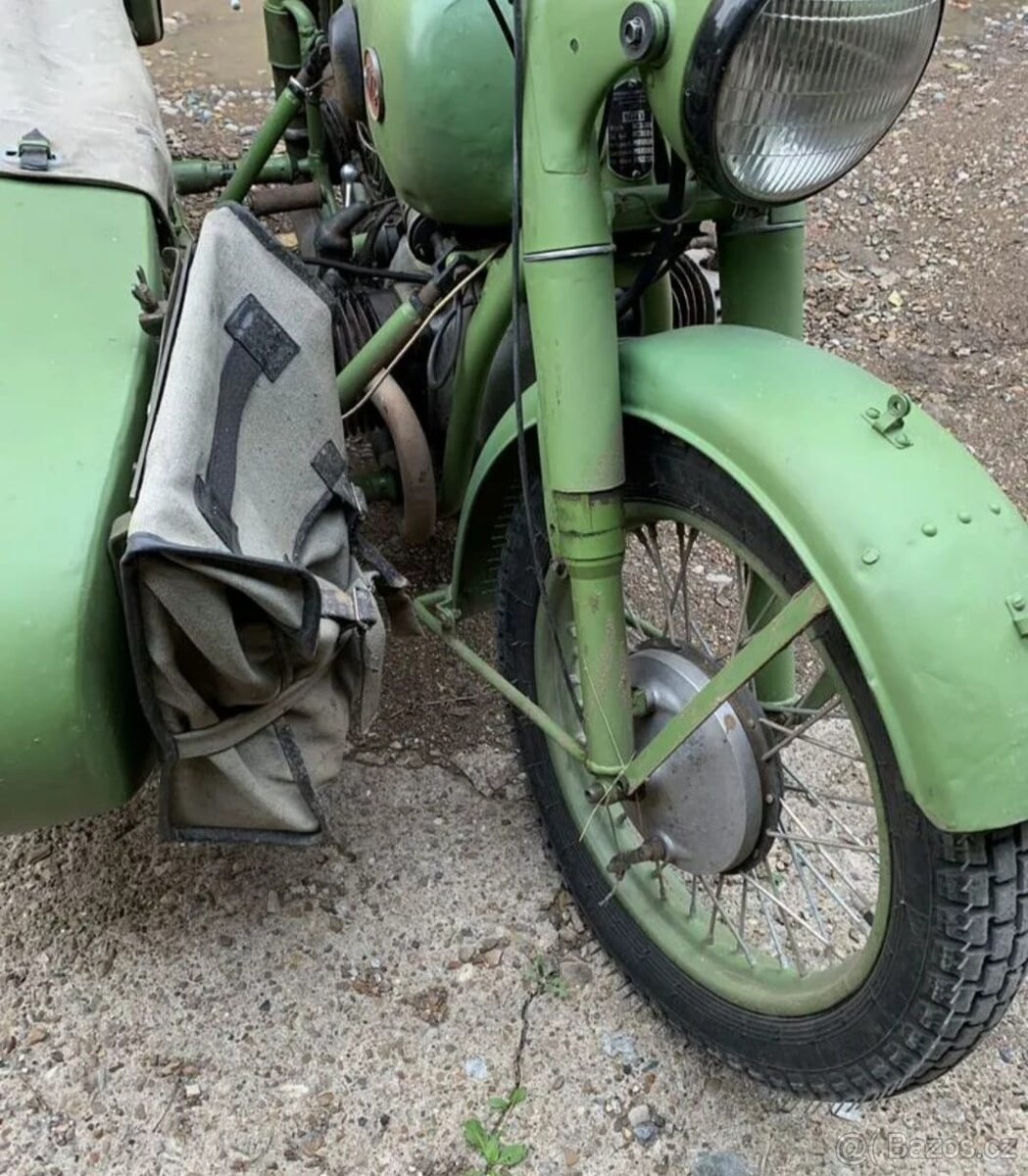 Dněpr,Ural M72-replika vojenský M - 4