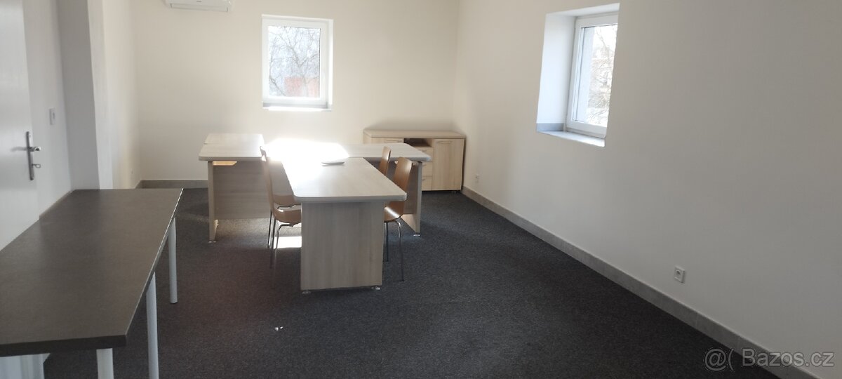 Pronájem kanceláře v Rokycanech - 4