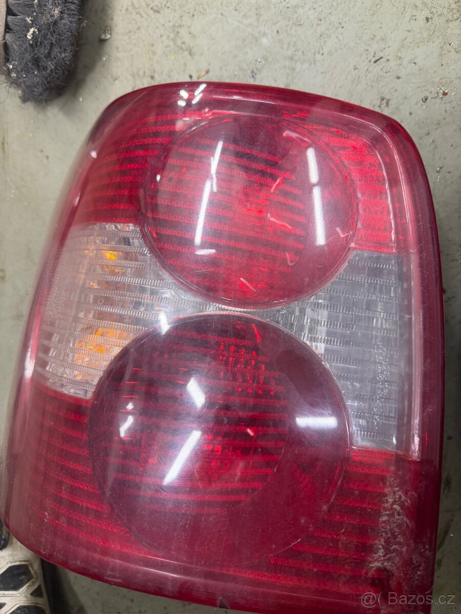 Passat b5.5 zadní světla - 4