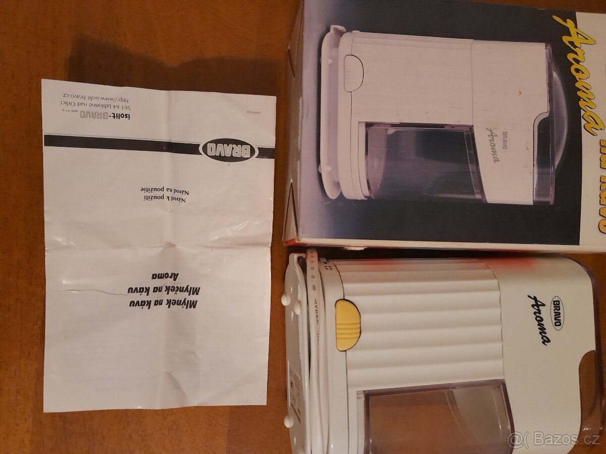 Mlýnek na kávu - 4