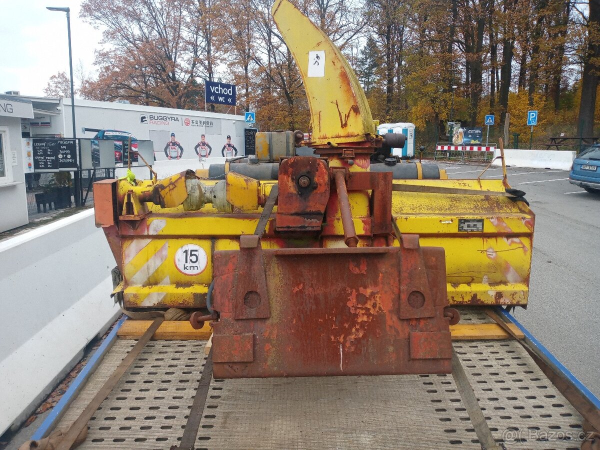 Prodám sněhová fréza horal - 4