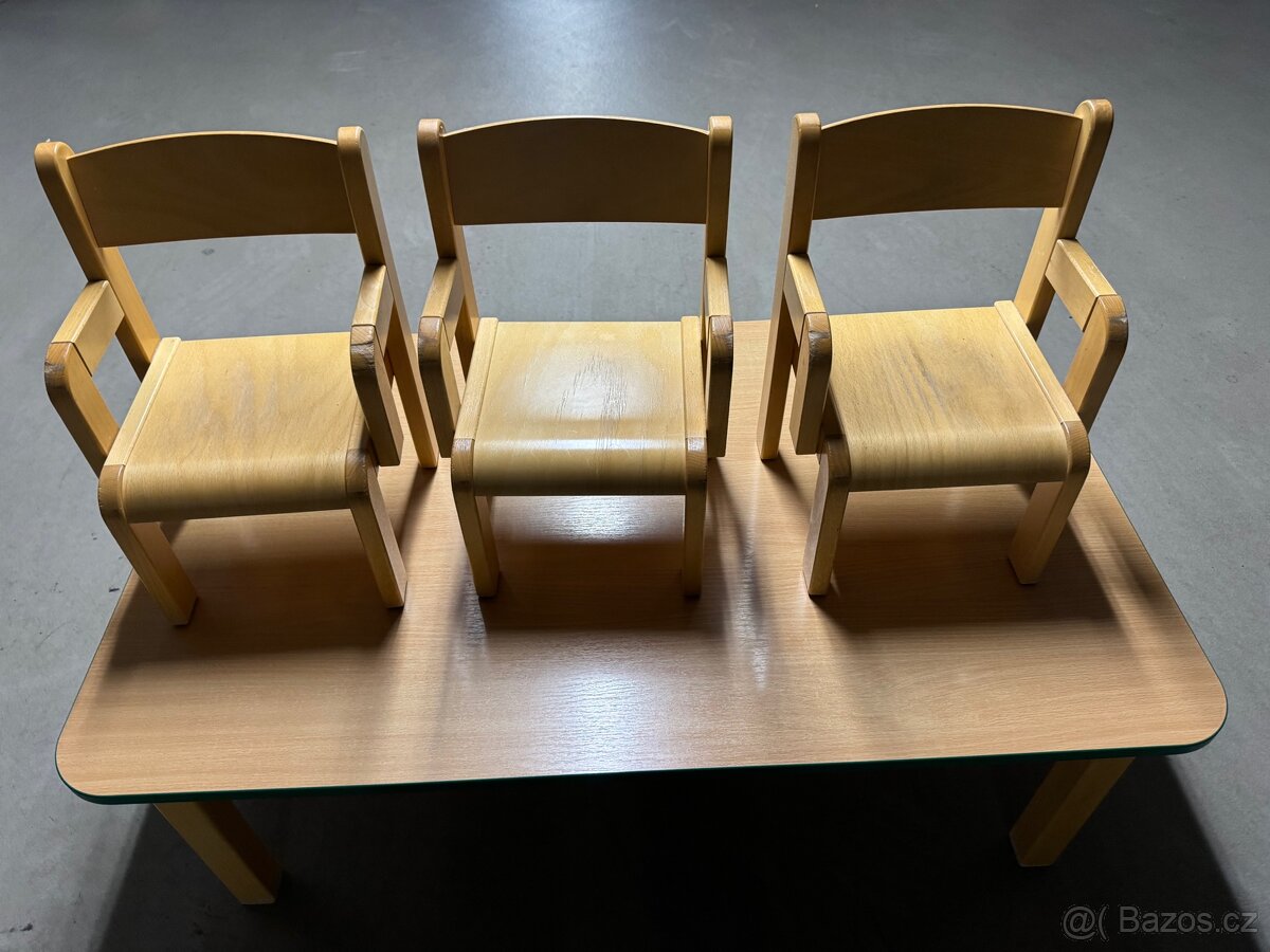 Dětský 1xstůl a 3xžidle - 4