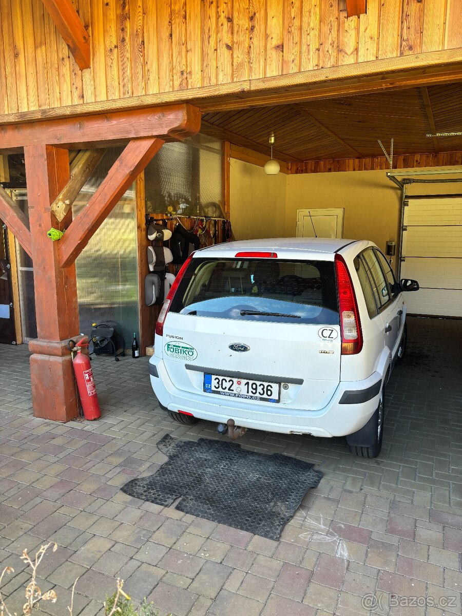 Prodám Fusion - 4