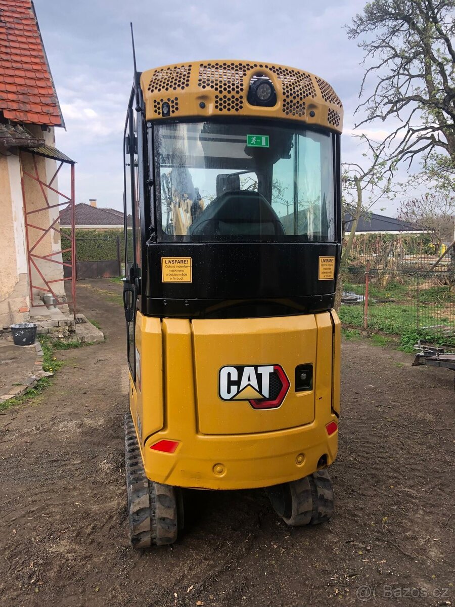 Caterpillar CAT 301.6 - 4