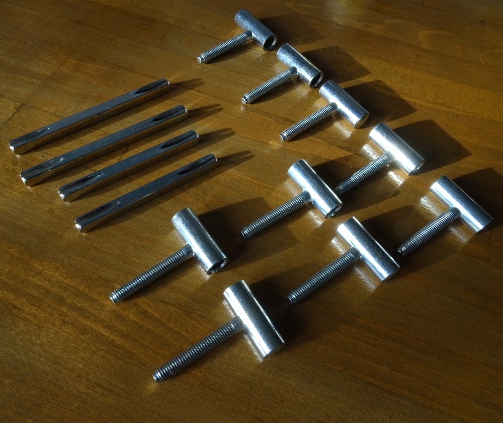 Dveřní závěsy + čtyřhrany pro kliky - 4