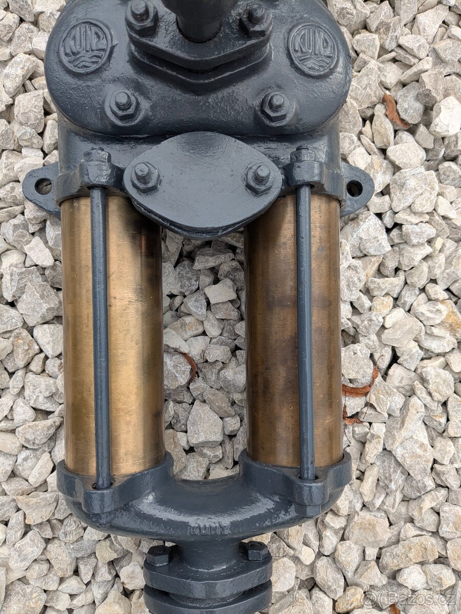 Mosazno litinová pumpa Kunz - 4