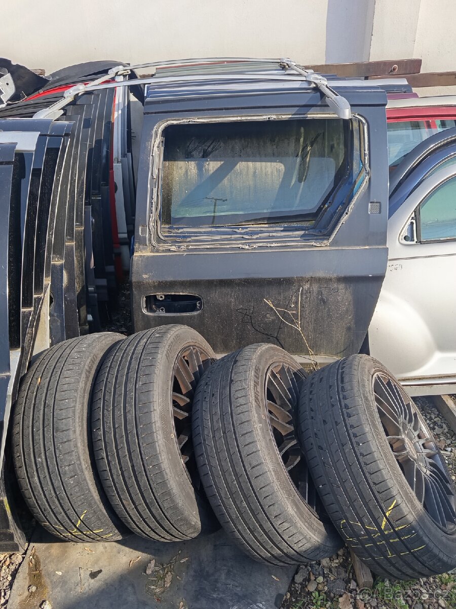 Chrysler Voyager 4 - 4