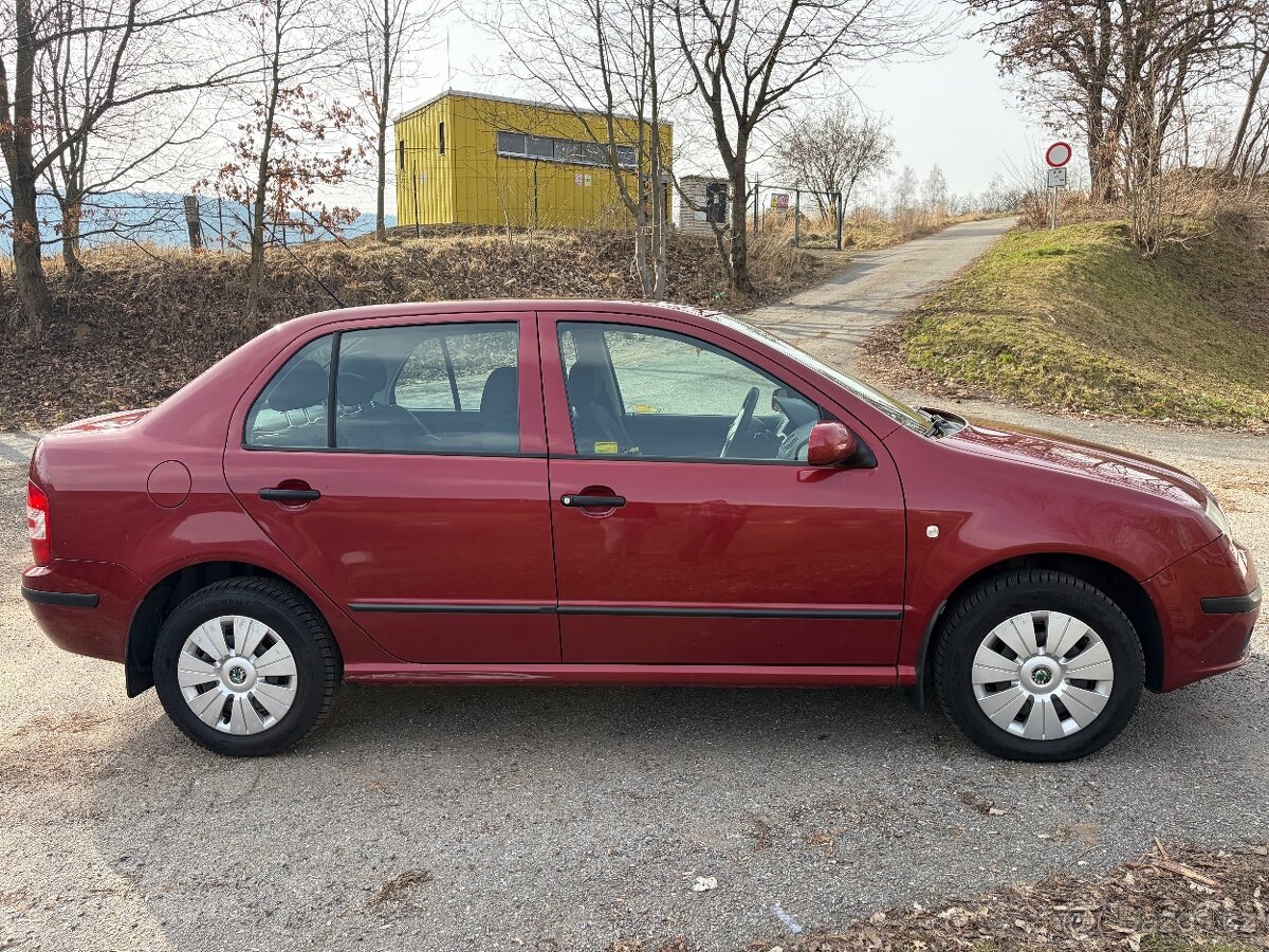 Fabia - 4
