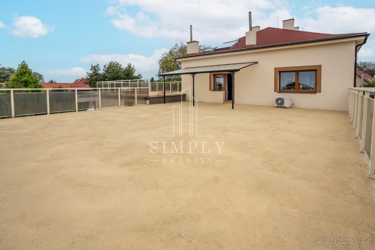 Prodej vícegeneračního domu, Čálovice - Sobotka, ev.č. 00329 - 4