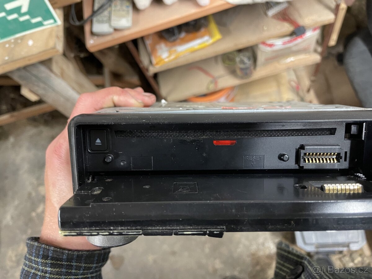 autorádio Sencor SCD-5044MR -USB, CD, AUX - 4