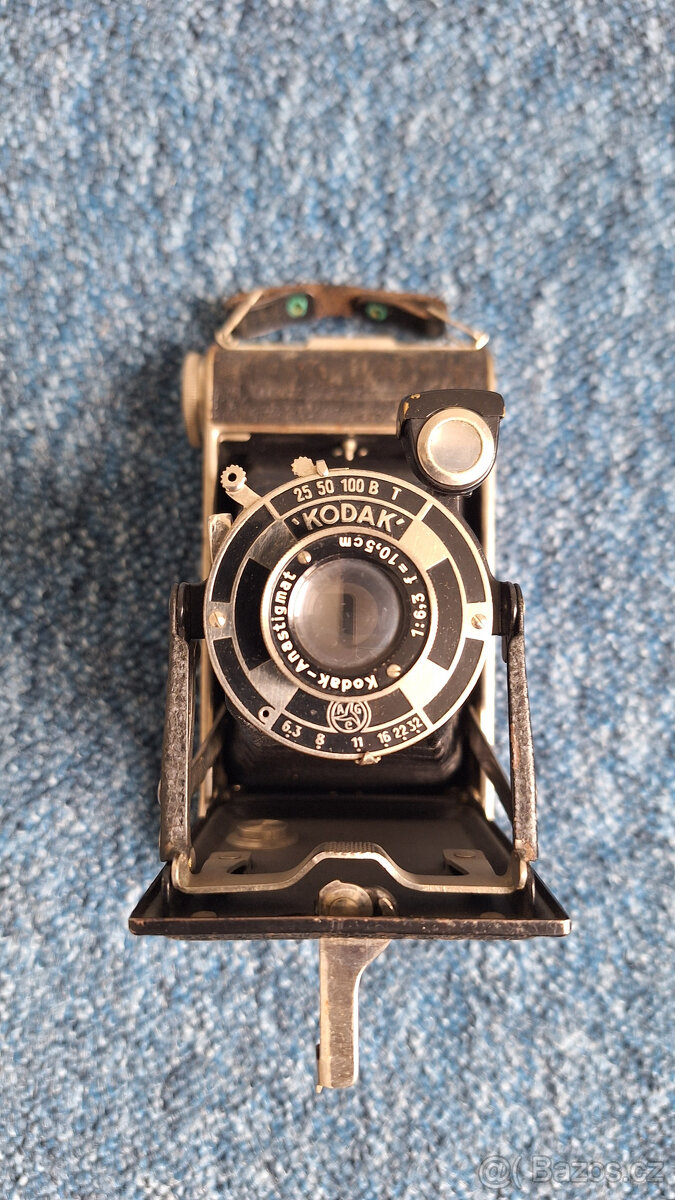 Historický měchovy fotoaparát Kodak Junior 620 - 4