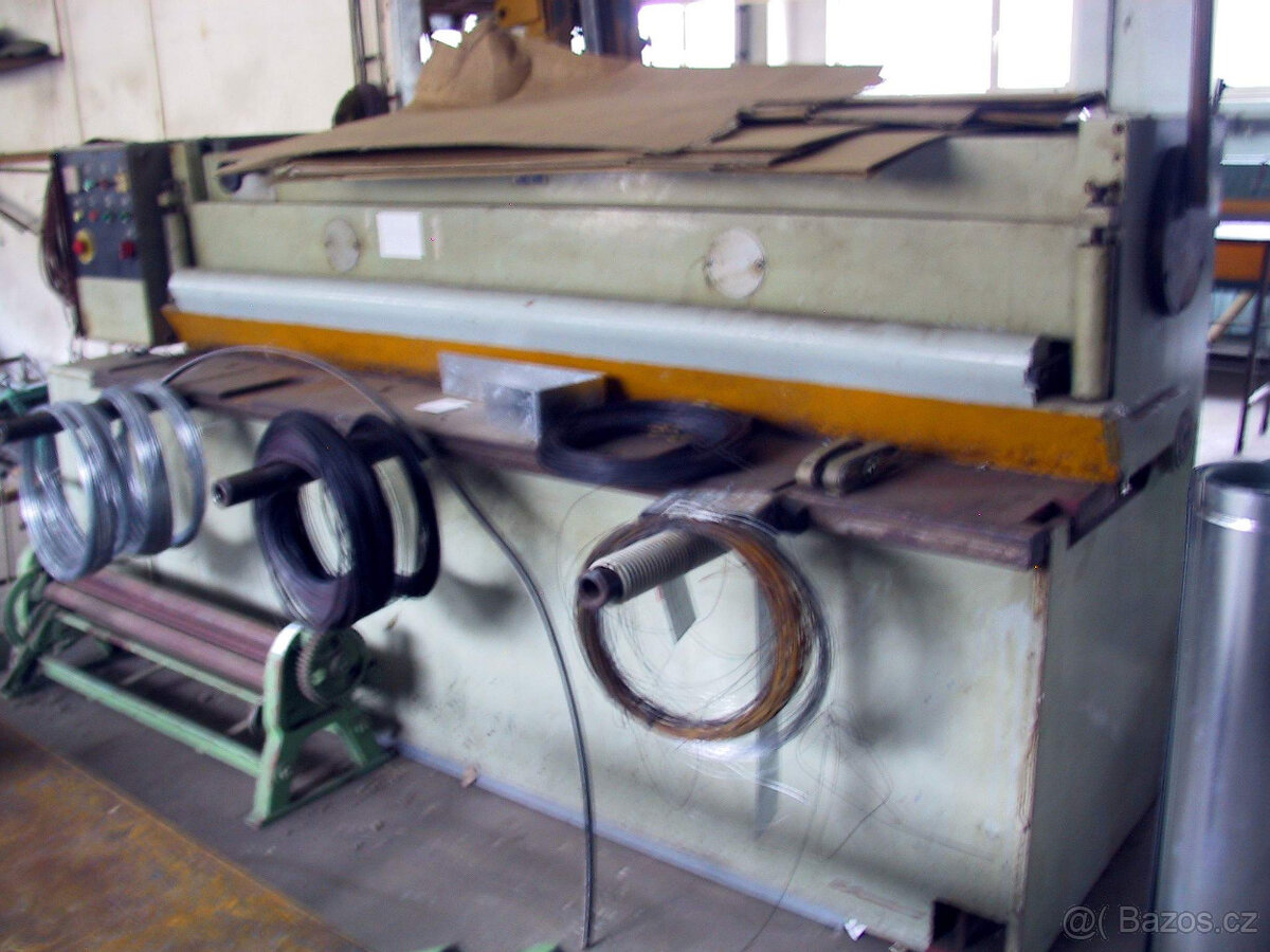 Tabulové nůžky NTC 2500/4 - 4