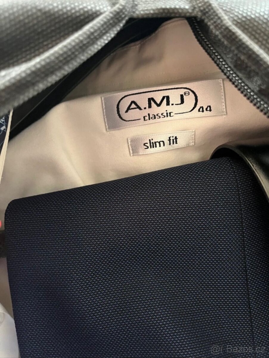 Modrý svatební oblek - 4